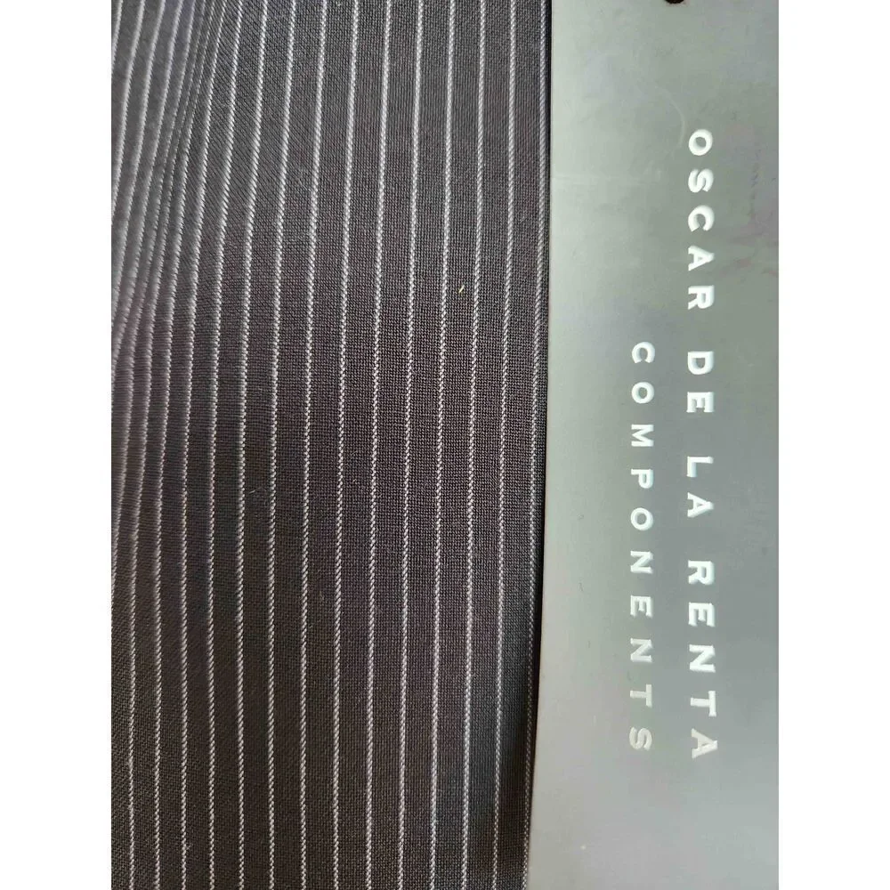 Oscar De la Renta 2 piece Wool suit pinstripe men's 44 large black white Blazer